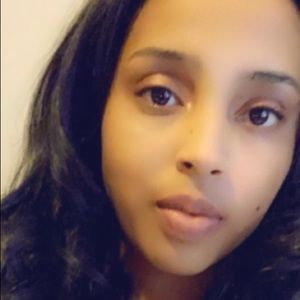 Meet your Posher, Britni